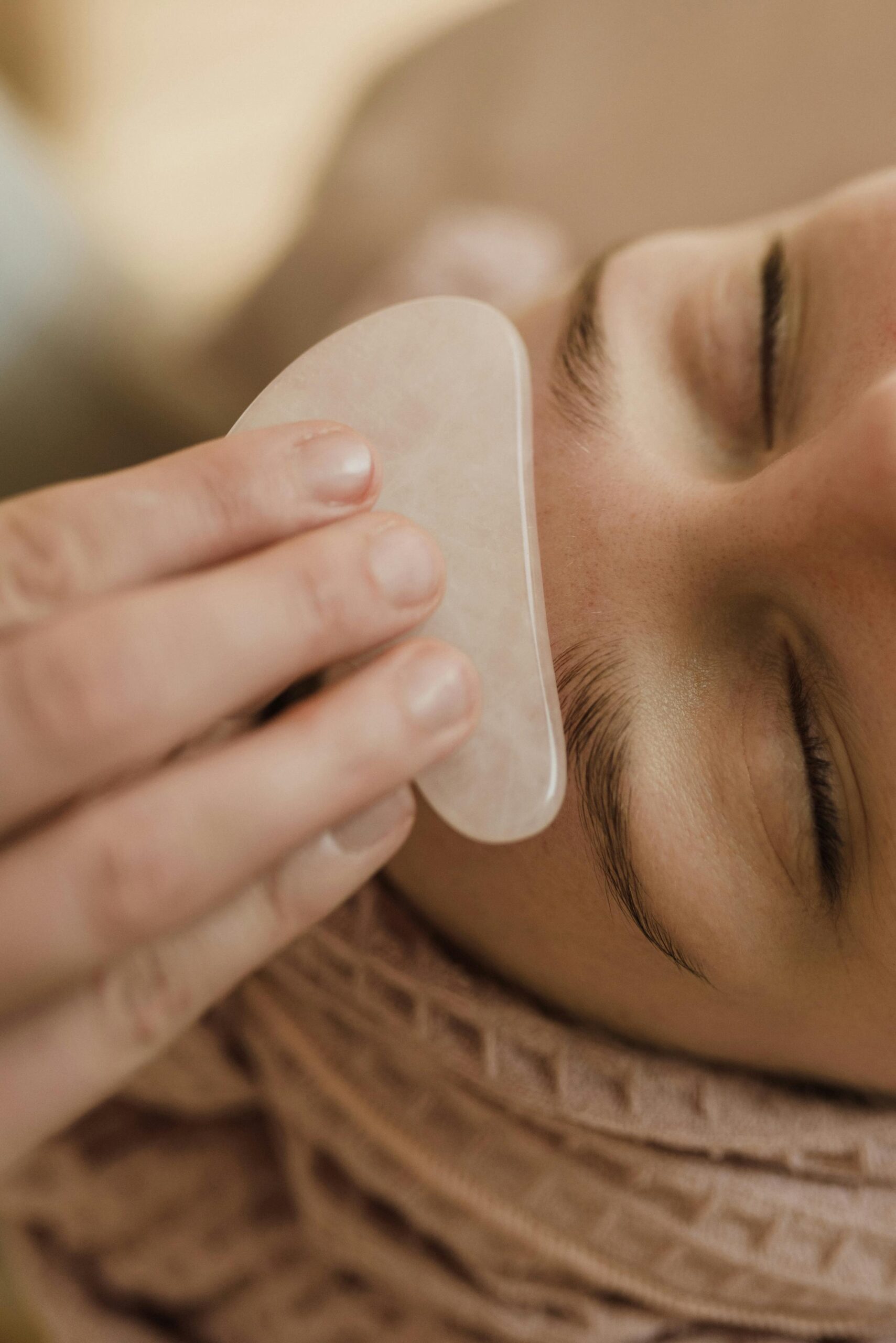 Eyebrow Threading Won't Cause More Facial Hair to Grow: Here Are 3 Reasons Why